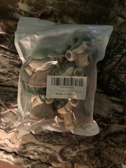Grogu figures 5 new in packet