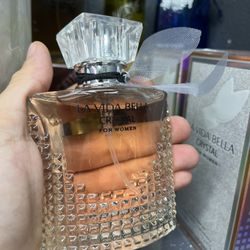 🤩La Vida Bella Crystal EDP 3.4Oz NEW 🤩 Textured Box 
