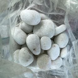 2” To 4” Snow White Pebbles - 40 Pounds Bags