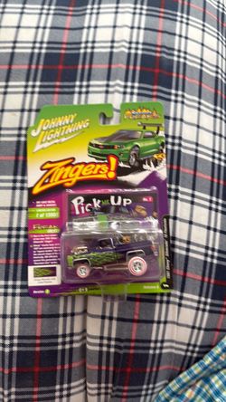 Rare JOHNNY WHITE LIGHTNING 1985 CHEVY SILVERADO ZINGERS PICKUP TRUCK CHASE MIP