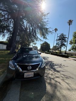 2016 Nissan Versa SV