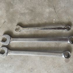 Matco wrenches 18mm, 19mm.  Duralast 12mm.