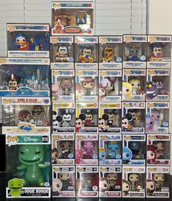 Funko Pop! Lot (Disneyland, Disney, Ad Icons, Star Wars, Mickey Mouse)