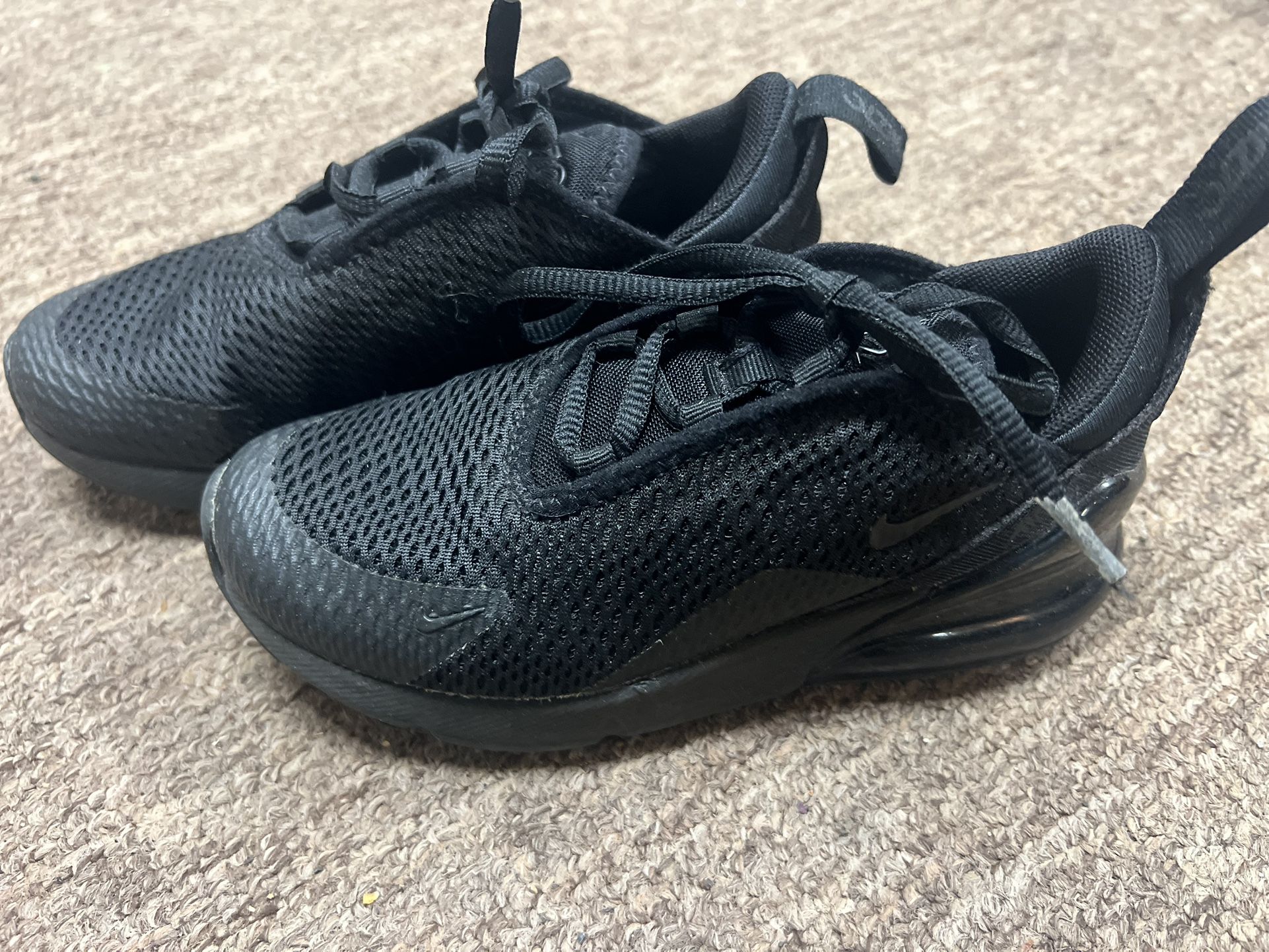 Kids Nike 12c