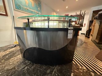 Front Counter/or Bar
