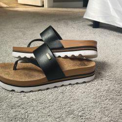 REEF Sandals