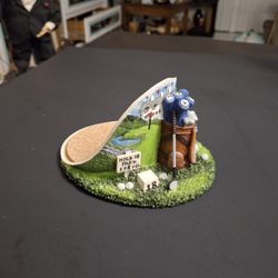 Novelty Golf-Themed Coaster Or Drink Coaster, Resin In Perfect Shape 3 5"H X 5.25"L