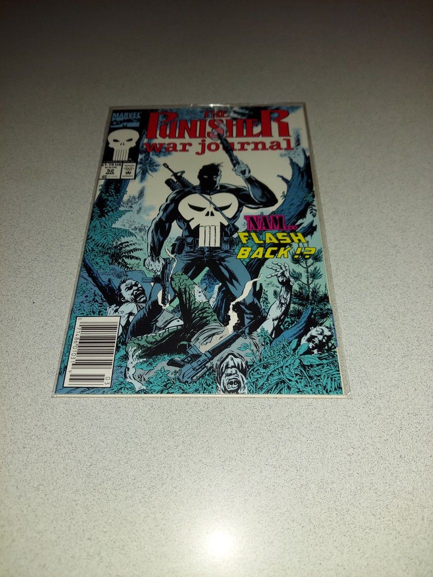 1993 THE PUNISHER WAR JOURNAL #52 COMIC BAGGED AND BOARDED