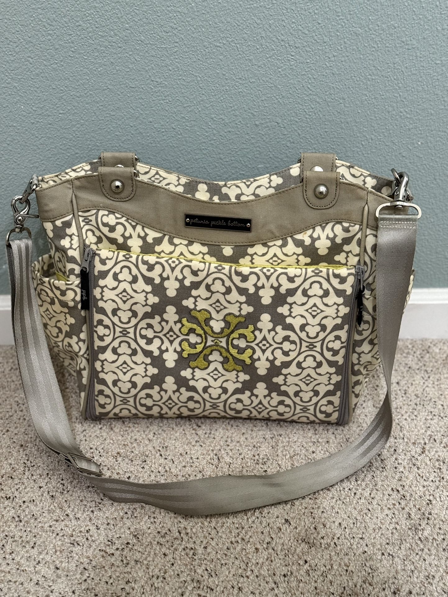 Petunia Pickle Bottom Diaper Bag And Changing Pad