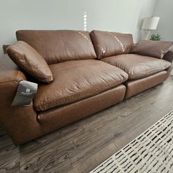 New EMILIA SOFA 