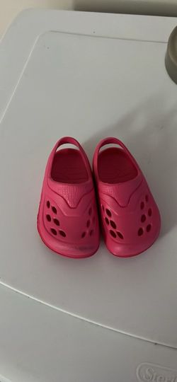 baby girl shoes size 2
