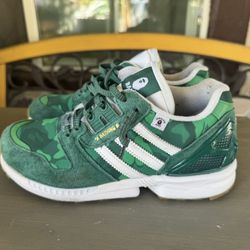 BAPE X UNDEFEATED X ADIDAS ZX 8000