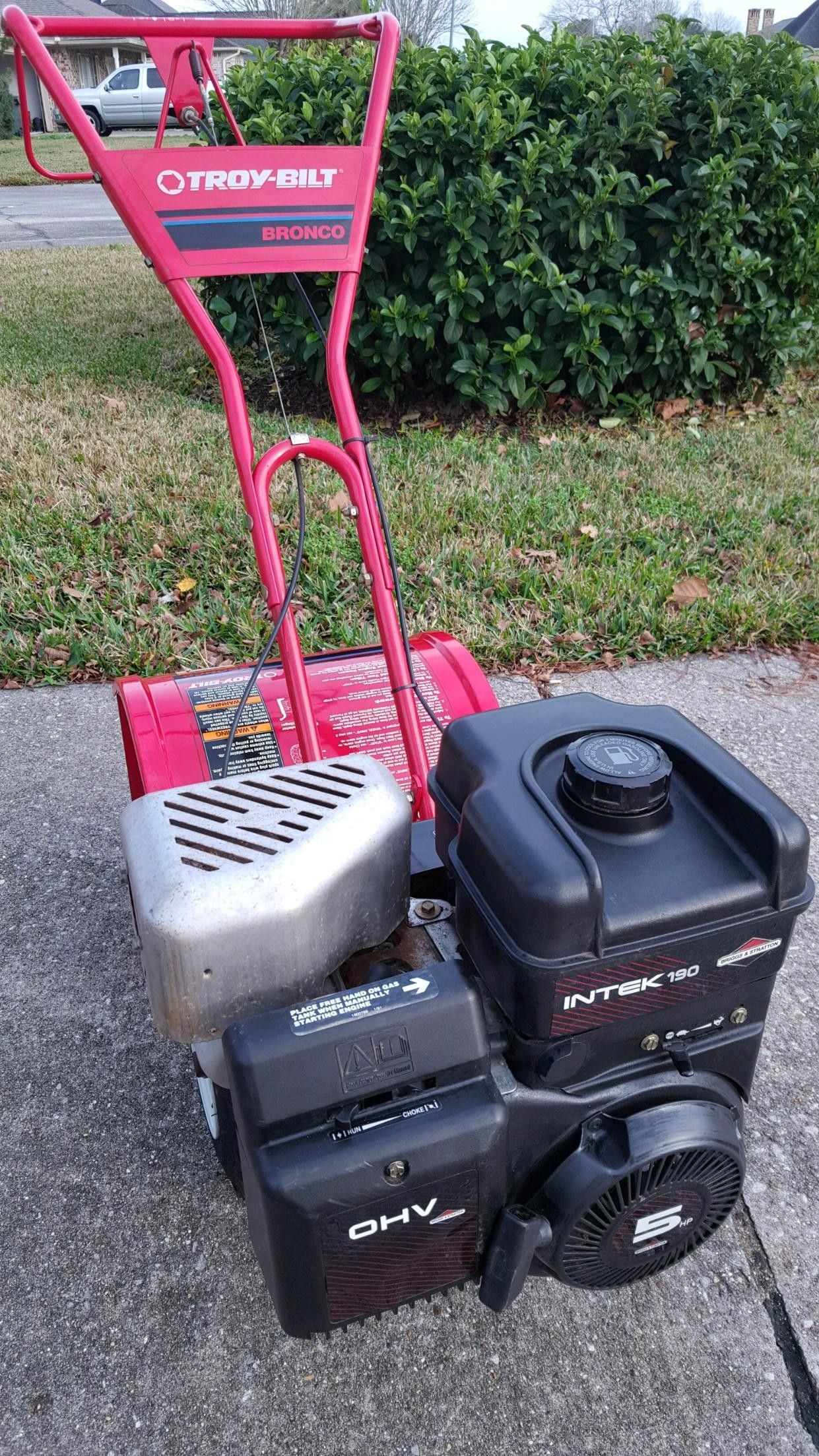 TROYBUILT BRONCO 16" TILLER