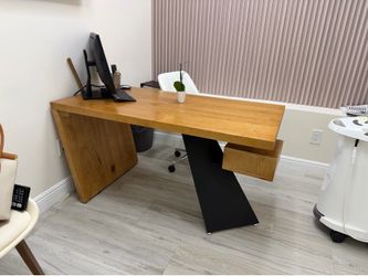 Office Desk