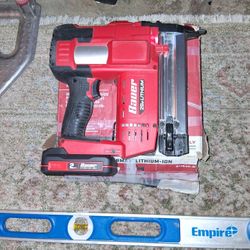 Bauer narrow crown stapler twenty volt