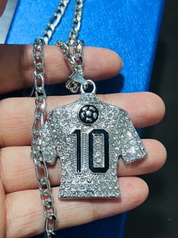 Brand New Iced Out CZ #10 Soccer Jersey Pendant Necklace – Silver Ton