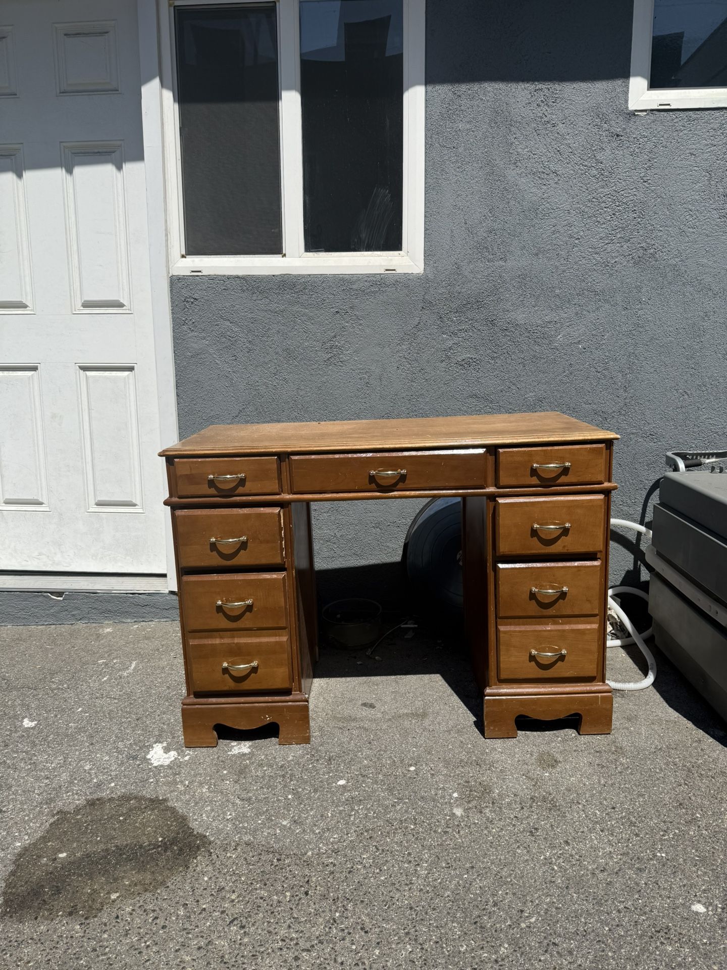 Classical Desk