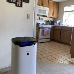 Sharp Purifi with Plasma Cluster Technology 