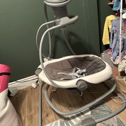 Graco Baby Swing 