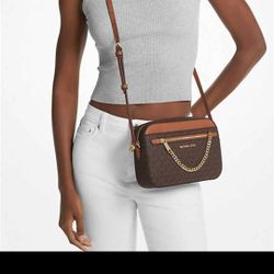 Michael Kors crossbody bag , I have purchased of receipt with it, no longer needed 