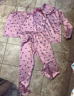 Women’s large 3 piece pjs