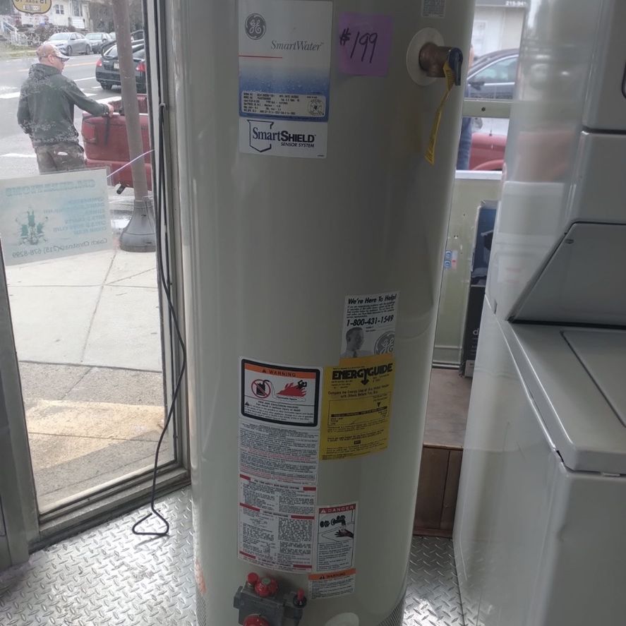 GE gas water heater (40 gals) for Sale in Philadelphia, PA - OfferUp