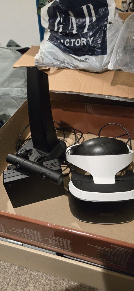 Sony PlayStation VR (PSVR) headset and camera bundle