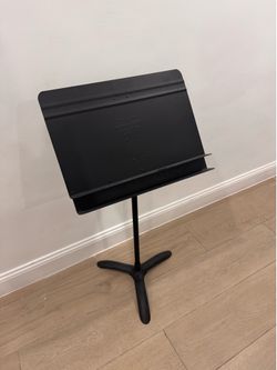 Music stand