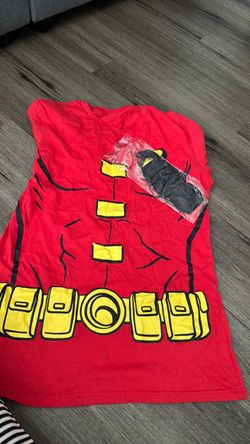 Costume