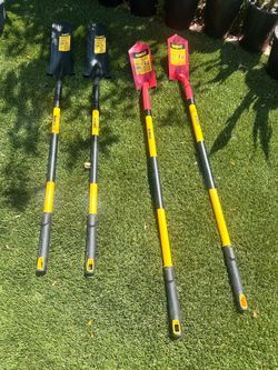 Trench shovels