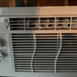 Air Conditioner 5100 BTU 