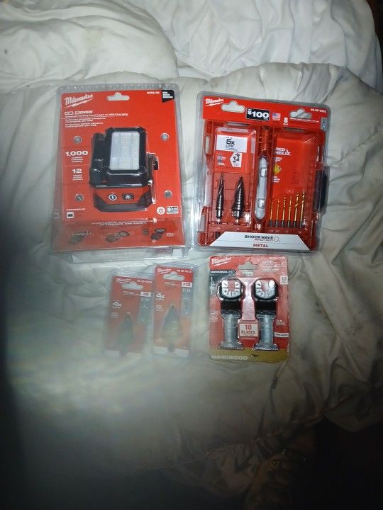 Milwaukee Tools