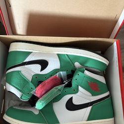 Jordan 1 High Lucky Green Size 12 W 10.5 Men 