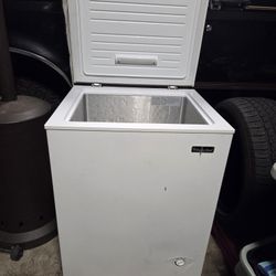 Deep Frigidaire 