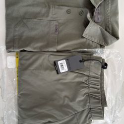 Brand New figs Scrub Pro 