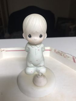 PRECIOUS MOMENTS FIGURINE