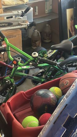 Green kids bike and pedal for 2nd rider