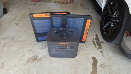 Jackery E2000 Plus Portable Power