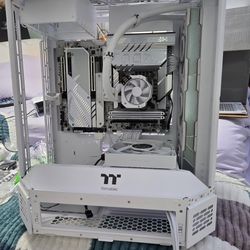 Thermaltake The Tower 600 (Just The Case)