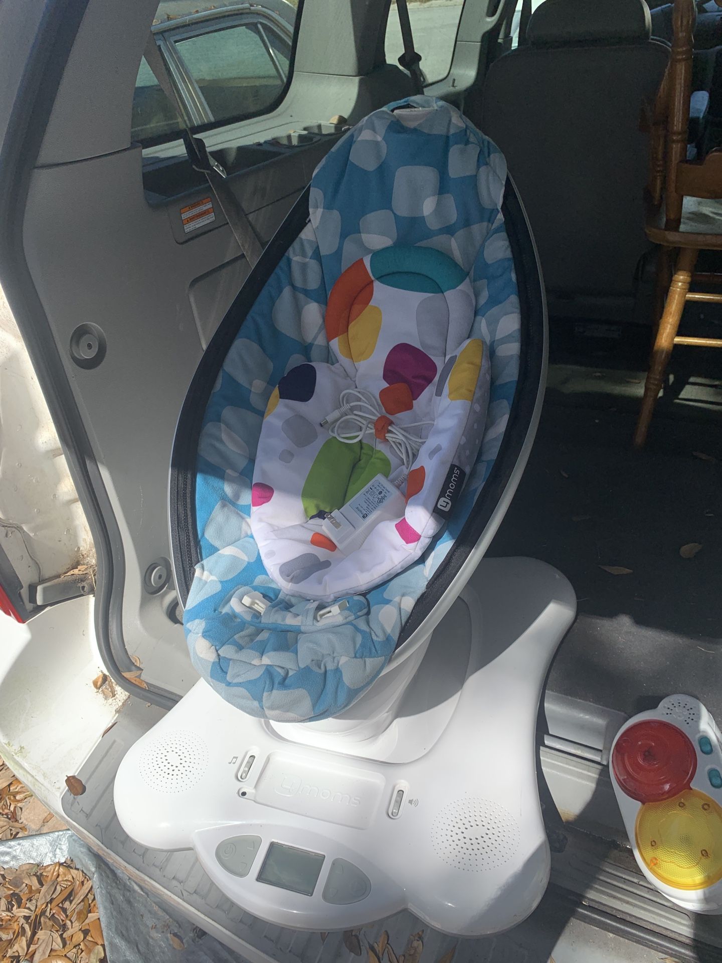 4moms - MamaRoo Multi-Motion Baby Swing cost $250 best offer trade calltxt32I837nine974