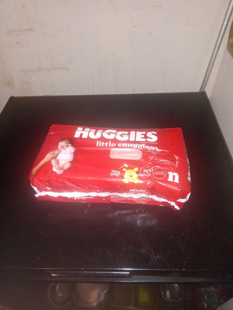 HUGGIES Diaper