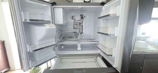 PARTS. :French Door Refregator And Freezer