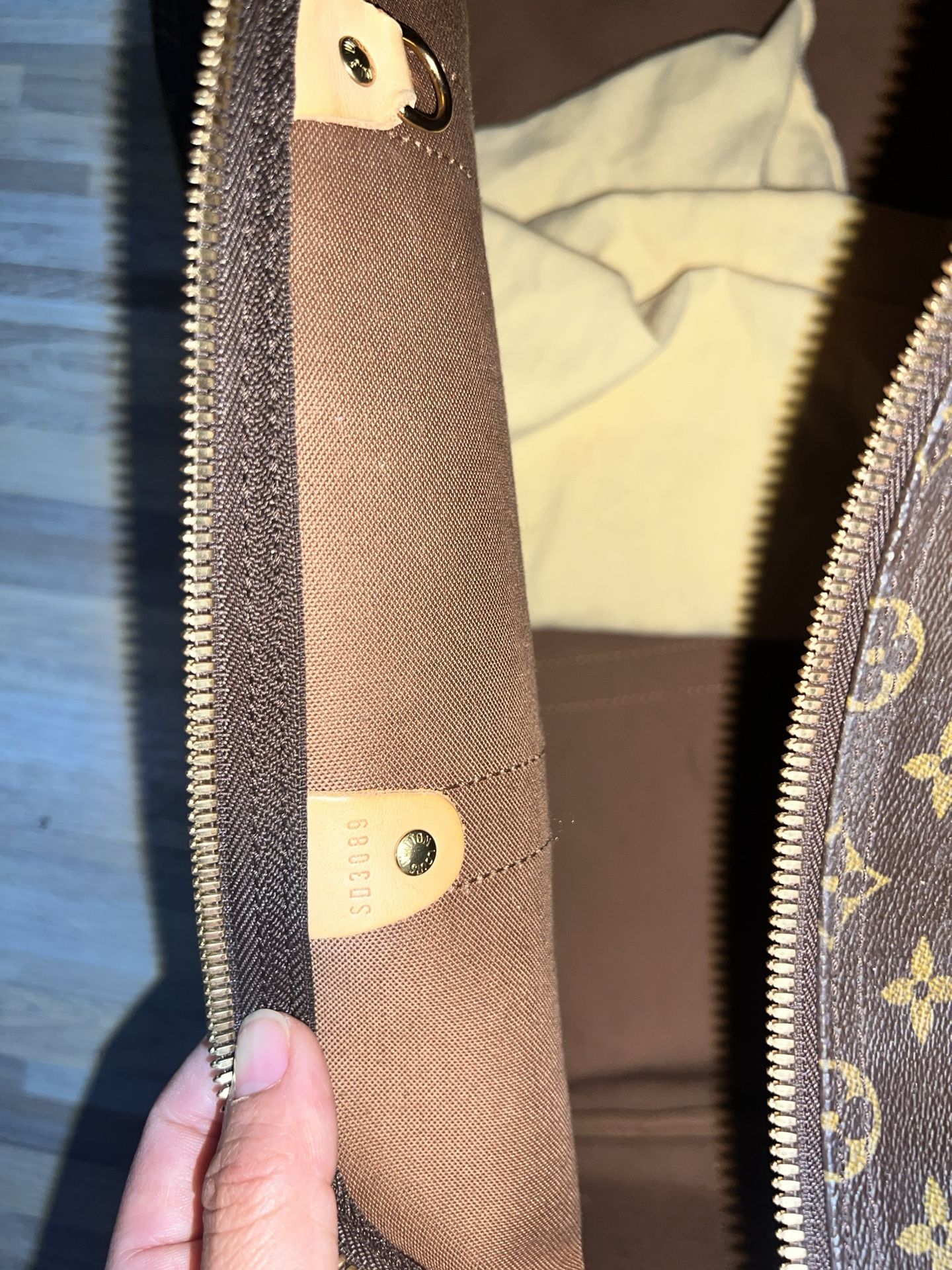 Louis Vuitton Keepall 60 Bandoulier Travel Unisex With Strap