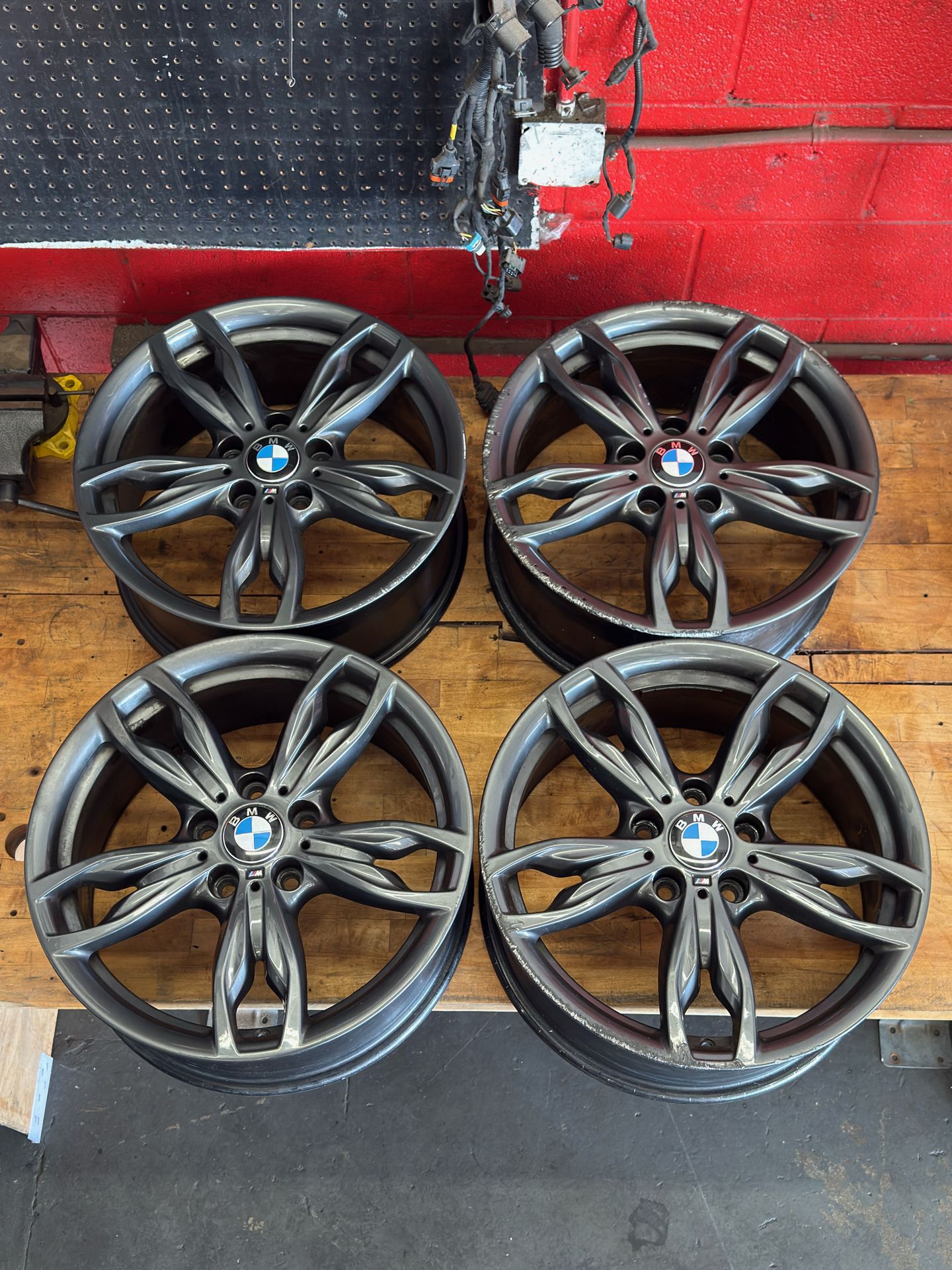 BMW rims 18 inch for Sale in Los Angeles, CA - OfferUp