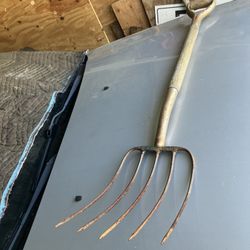 Large Garden Pitchfork Hay Branches Grass Tool 