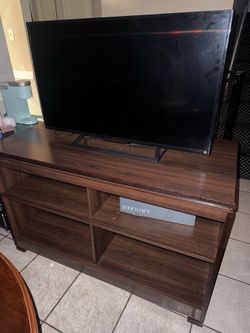 Tv stand and TV