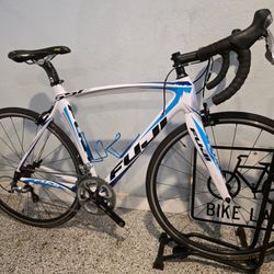 🔥🚲🔥Fuji sst 3.0LE
(54cm)🧍‍♀️🧍‍♂️5'5/5'9🔥🚲🔥