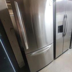 Refrigerator Lg