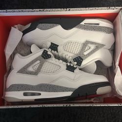 Air Jordan 4 White Cement Size 7.5