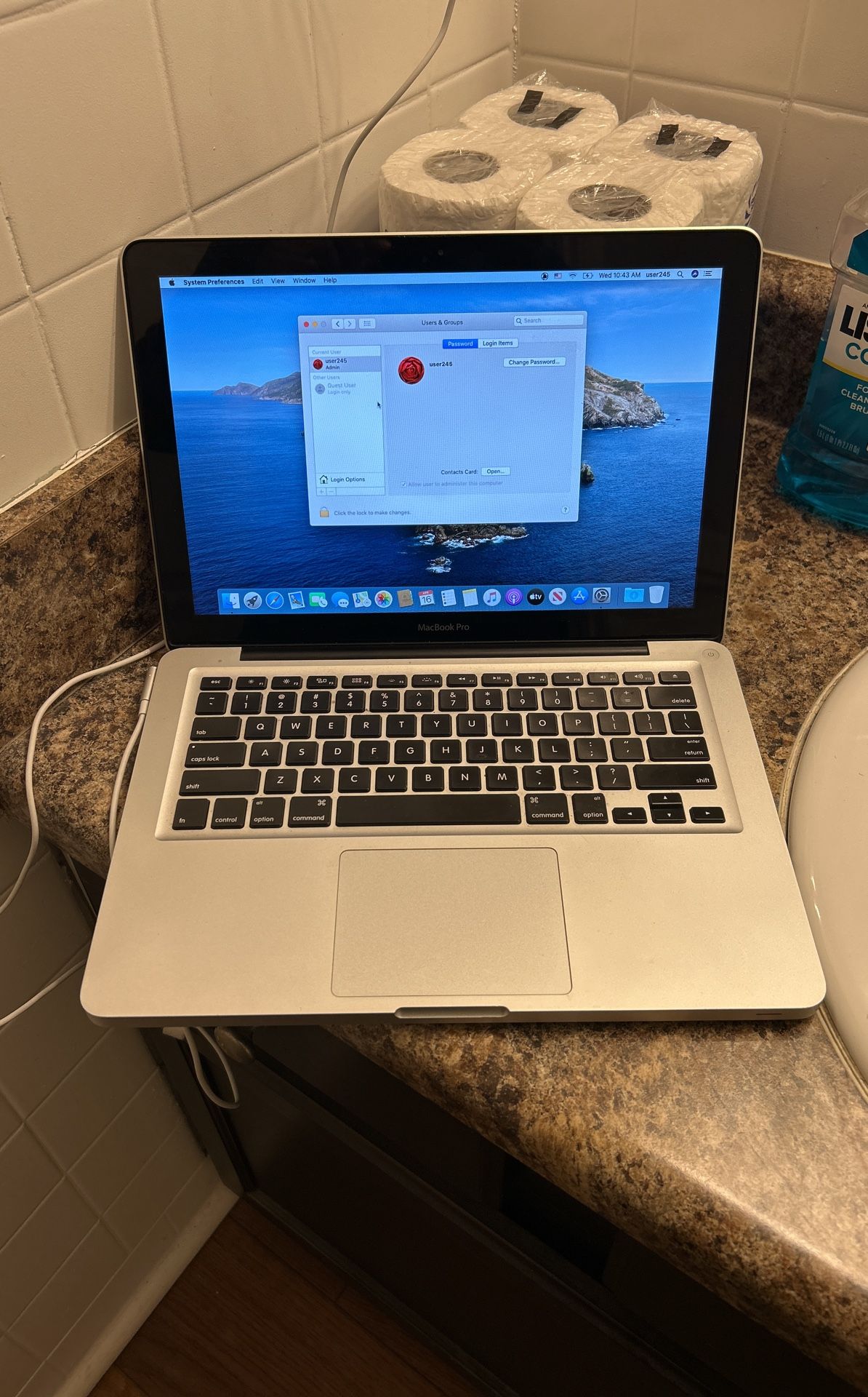 MacBook